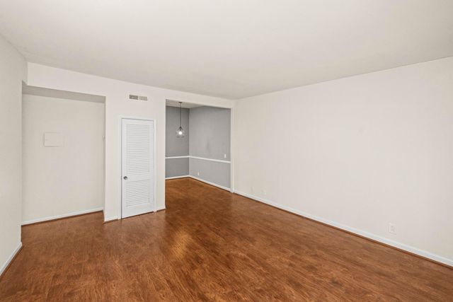 4425 Westlawn Dr Apt C307, Nashville, TN 37209