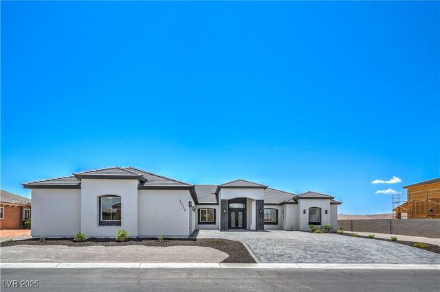 1525 Heights Drive, Logandale, NV 89021