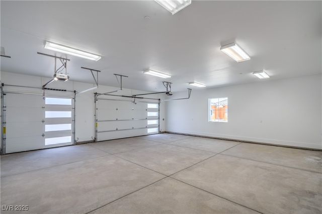 1525 Heights Drive, Logandale, NV 89021