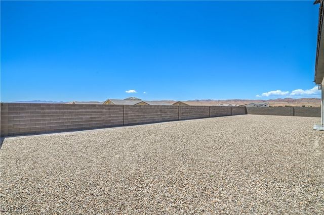 1525 Heights Drive, Logandale, NV 89021