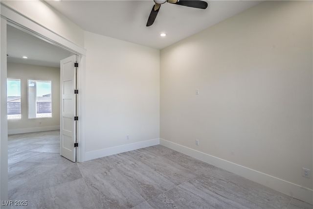 1525 Heights Drive, Logandale, NV 89021