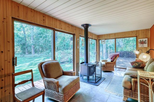 N54W30819 Windwood DRIVE, Hartland, WI 53029