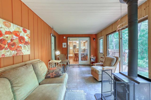 N54W30819 Windwood DRIVE, Hartland, WI 53029
