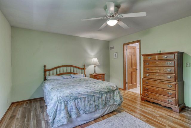 N54W30819 Windwood DRIVE, Hartland, WI 53029