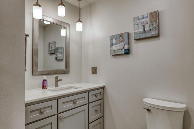 N54W30819 Windwood DRIVE, Hartland, WI 53029
