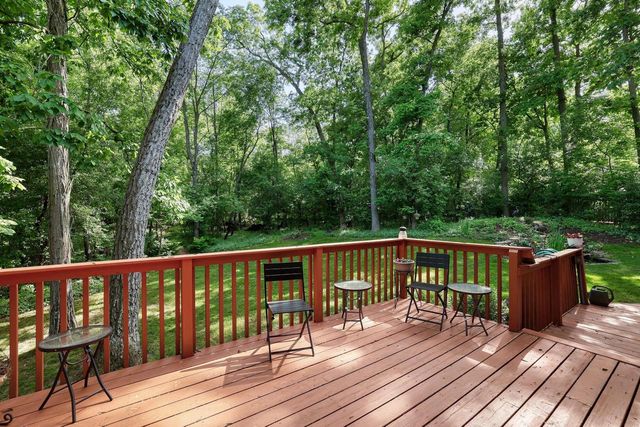 N54W30819 Windwood DRIVE, Hartland, WI 53029