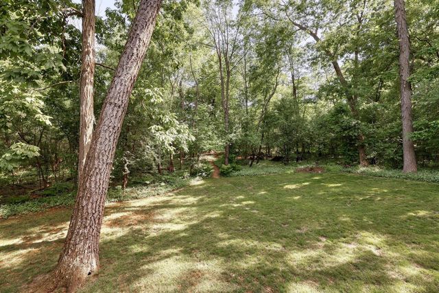 N54W30819 Windwood DRIVE, Hartland, WI 53029