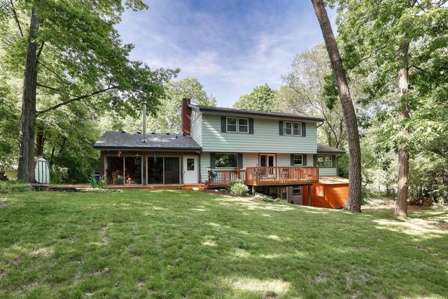 N54W30819 Windwood DRIVE, Hartland, WI 53029