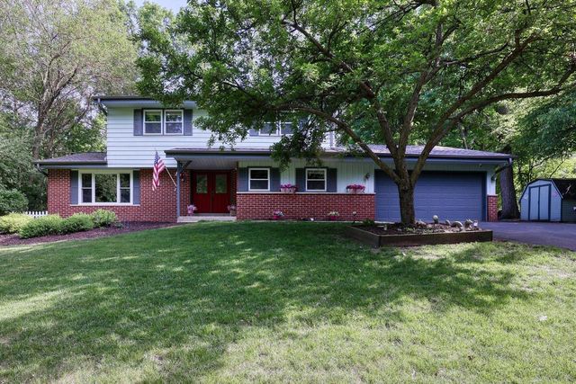 N54W30819 Windwood DRIVE, Hartland, WI 53029