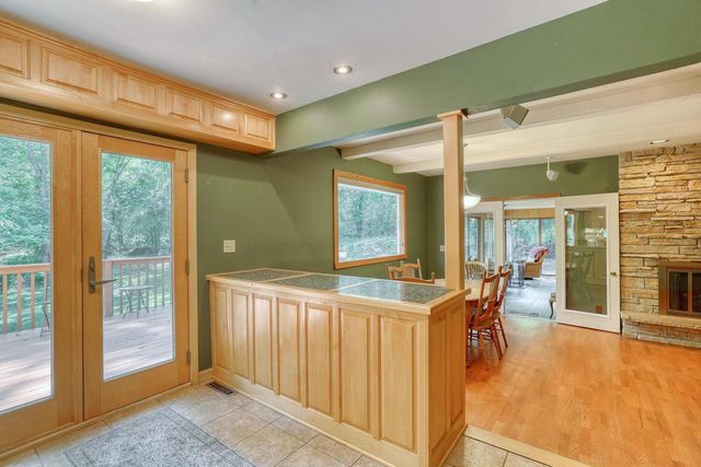 N54W30819 Windwood DRIVE, Hartland, WI 53029