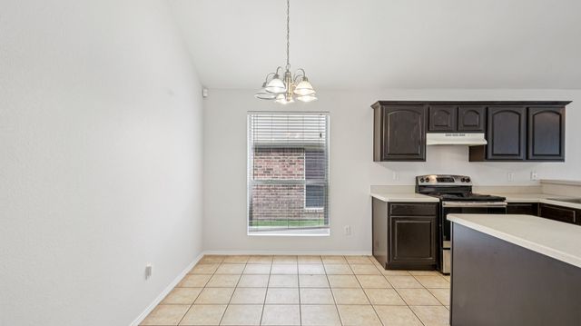 6624 Chalk River Drive, Fort Worth, TX 76179