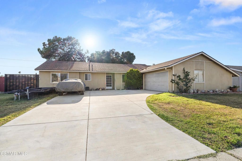 1559 Buckskin Avenue, Simi Valley, CA 93065