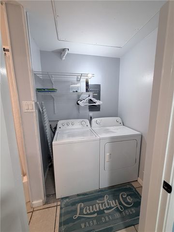 14300 S Padre Island Dr 202, Corpus Christi, TX 78418