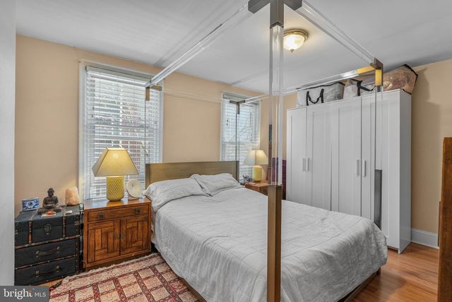 1046 S DORRANCE ST, Philadelphia, PA 19146