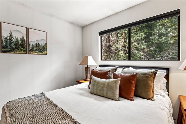 791 Virginia Court, Lake Arrowhead, CA 92352