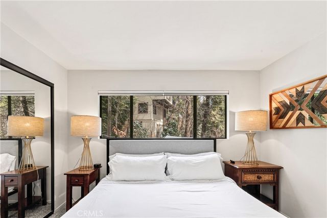 791 Virginia Court, Lake Arrowhead, CA 92352