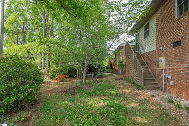 406 Swansgate Place, Greenville, SC 29605