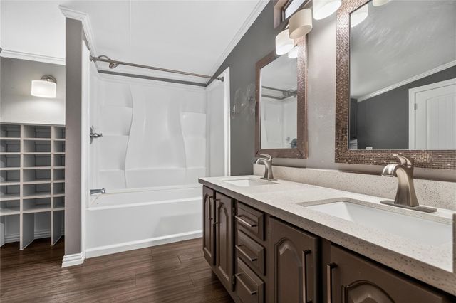 5630 Fm 1339, Kingsbury, TX 78638