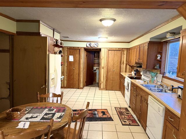 150 W 2nd St, Glidden, WI 54527