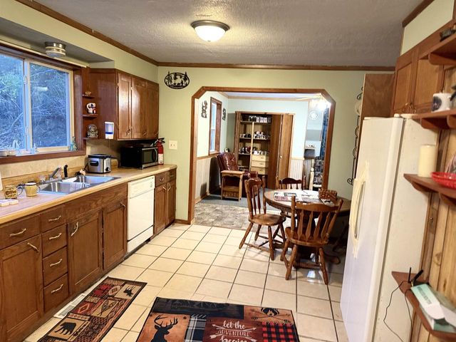 150 W 2nd St, Glidden, WI 54527