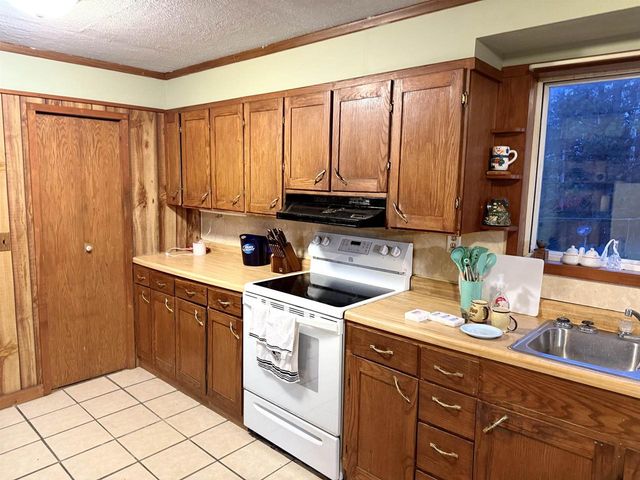 150 W 2nd St, Glidden, WI 54527