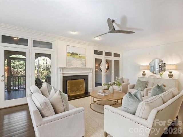 5630 Colony Road, Charlotte, NC 28226