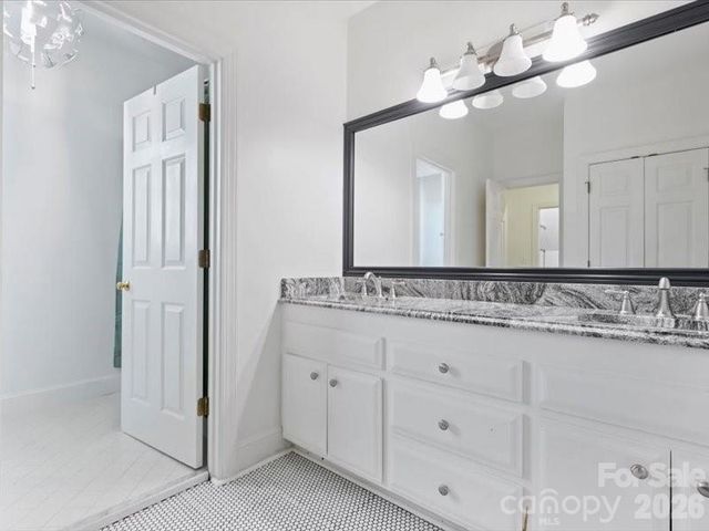 5630 Colony Road, Charlotte, NC 28226