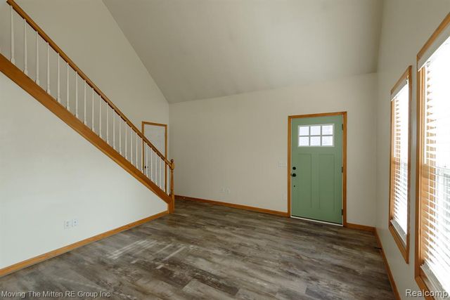 7373 Valley Drive, Brighton, MI 48116