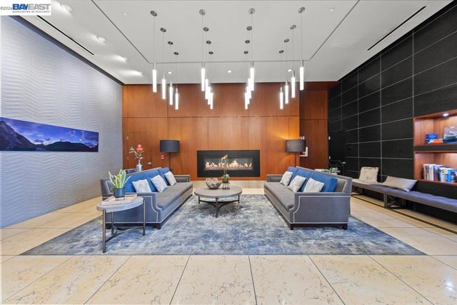 88 E San Fernando St 303, San Jose, CA 95113