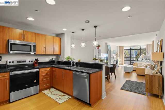 88 E San Fernando St 303, San Jose, CA 95113