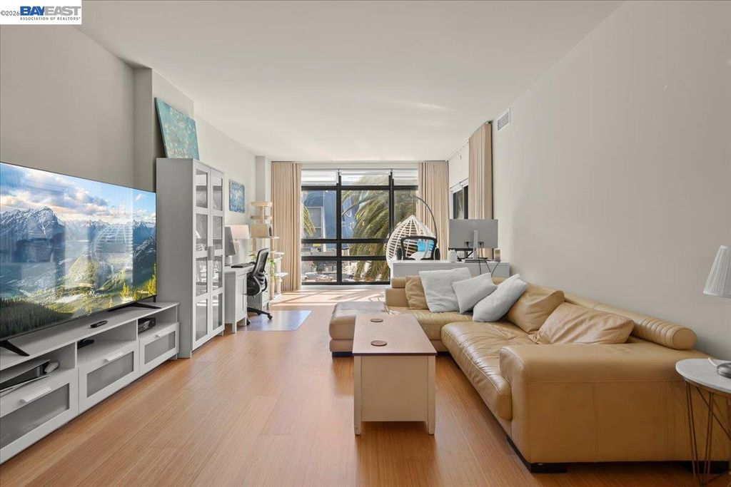 88 E San Fernando St 303, San Jose, CA 95113