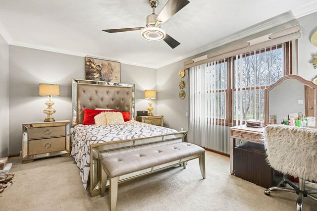 5790 Sandy Cove Drive, Kalamazoo, MI 49048