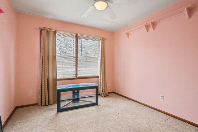 5790 Sandy Cove Drive, Kalamazoo, MI 49048