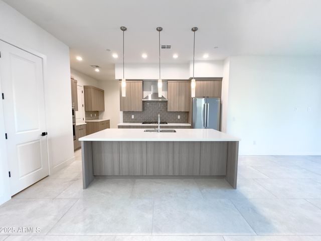 1 EASY Street 6, Carefree, AZ 85377