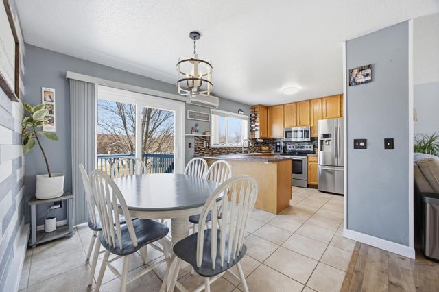 5512 18th Street S, Fargo, ND 58104