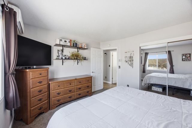 5512 18th Street S, Fargo, ND 58104