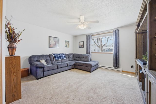 5512 18th Street S, Fargo, ND 58104