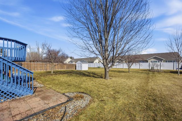 5512 18th Street S, Fargo, ND 58104