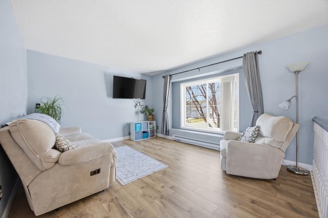 5512 18th Street S, Fargo, ND 58104