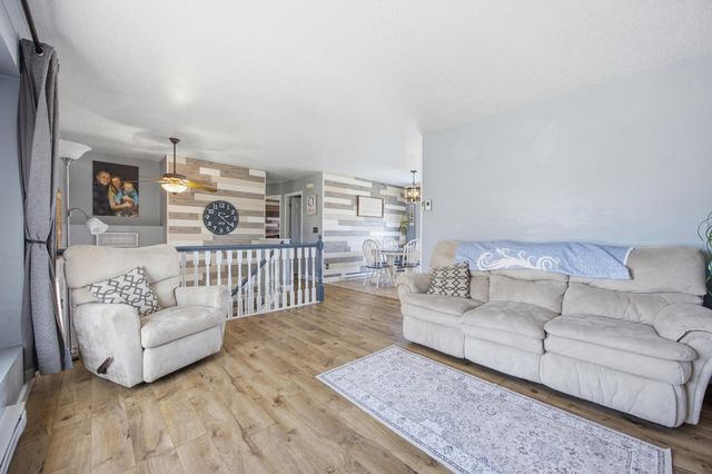 5512 18th Street S, Fargo, ND 58104