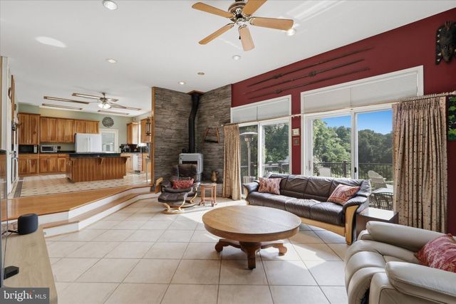 2545 MULLINIX MILL RD, Mount Airy, MD 21771