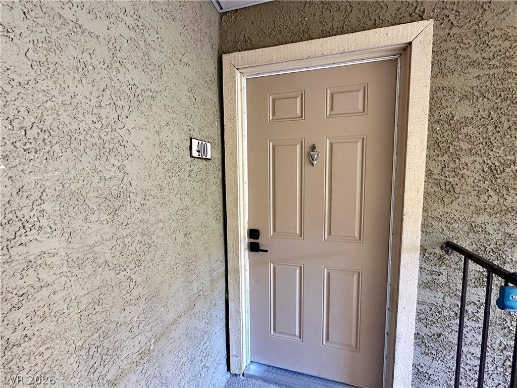 5080 Indian River Drive 400, Las Vegas, NV 89103 — exterior
