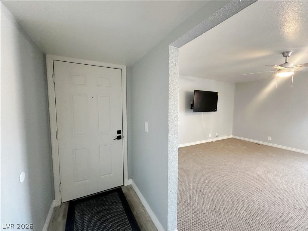 5080 Indian River Drive 400, Las Vegas, NV 89103 — photo 2