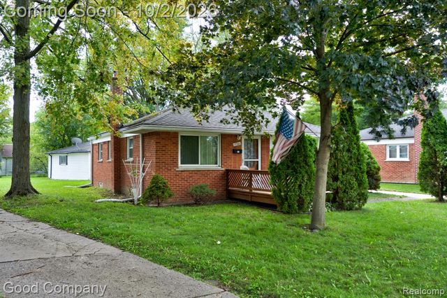 17341 Avilla Boulevard, Southfield, MI 48076