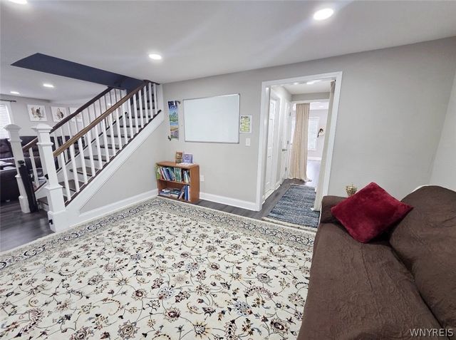 7 Lindbergh Court, Cheektowaga, NY 14225