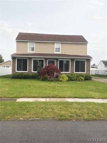 7 Lindbergh Court, Cheektowaga, NY 14225