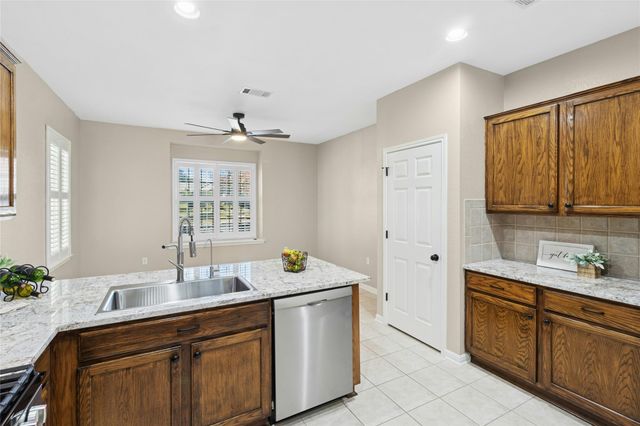 110 Crosby ST, Georgetown, TX 78633