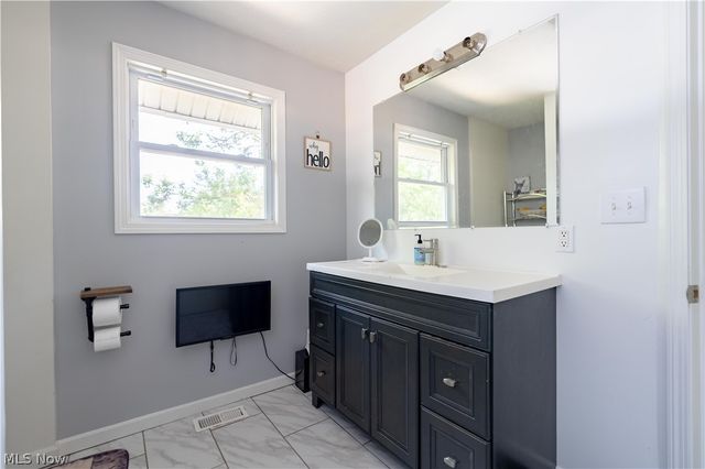 2107 31st Street NW, Canton, OH 44709