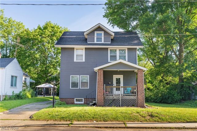 2107 31st Street NW, Canton, OH 44709