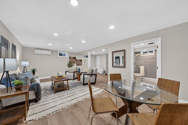 316 Old Westford Rd, Chelmsford, MA 01824